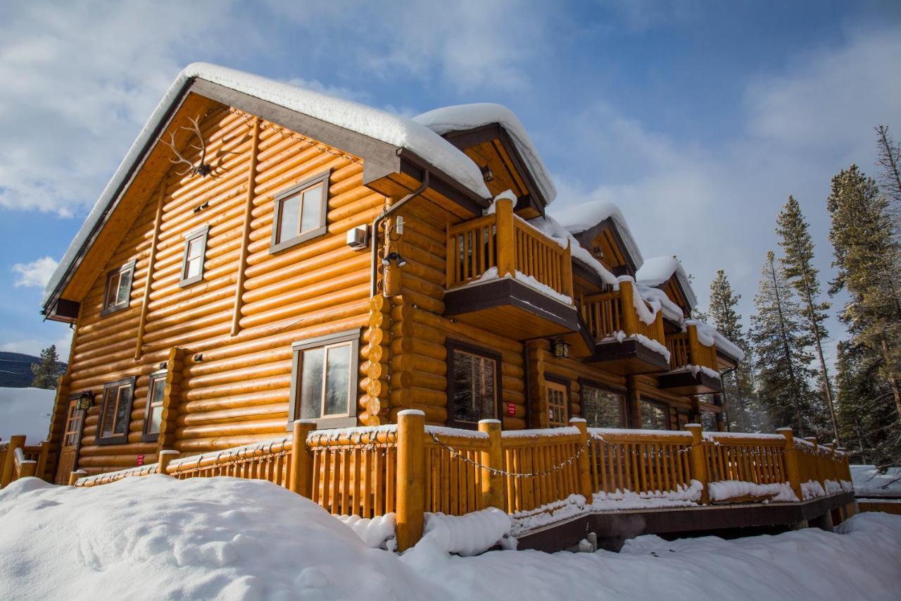 Castle Mountain Chalets Dış mekan fotoğraf