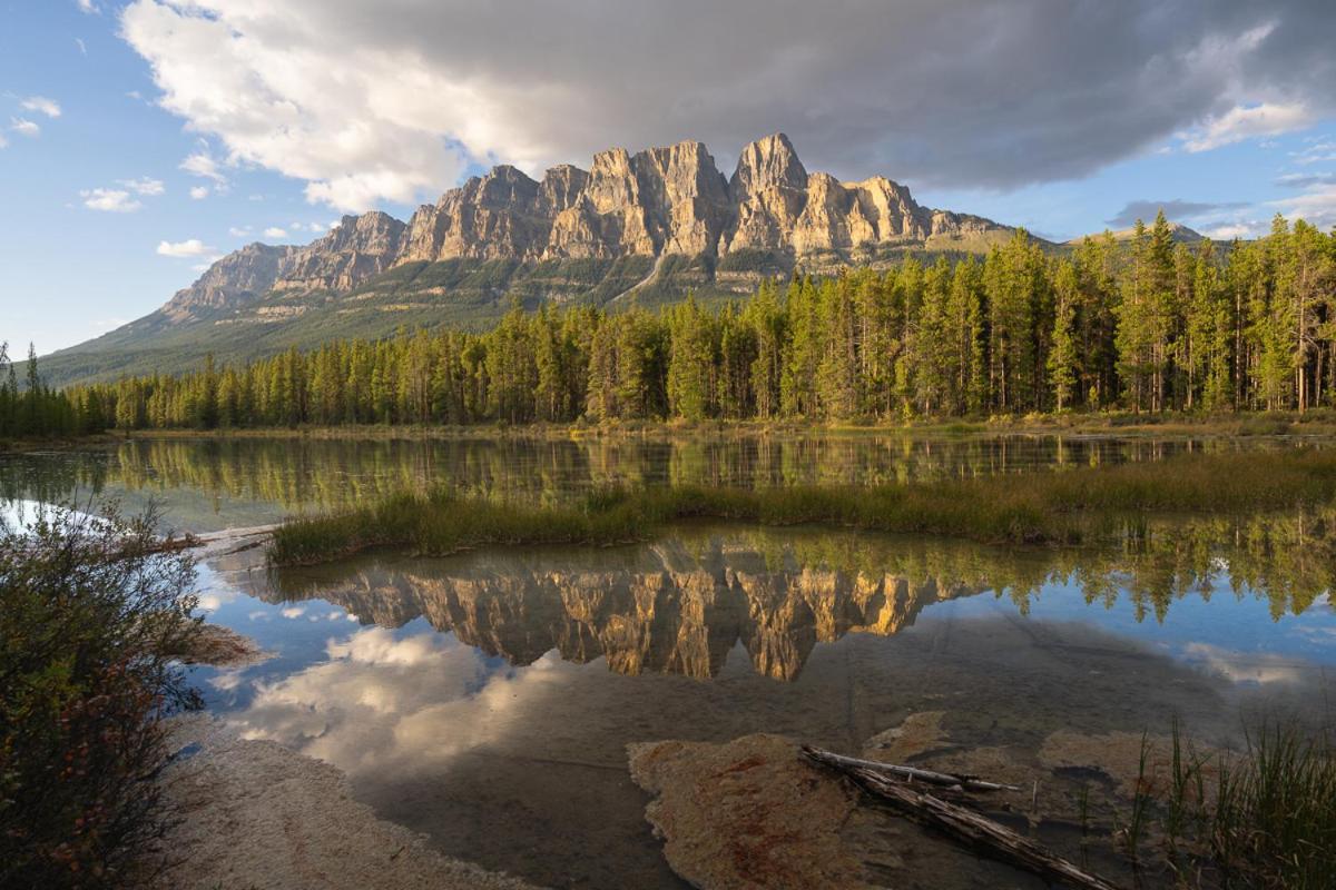 Castle Mountain Chalets Dış mekan fotoğraf